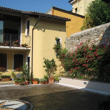 A Casa Da Franz * Manerba del Garda